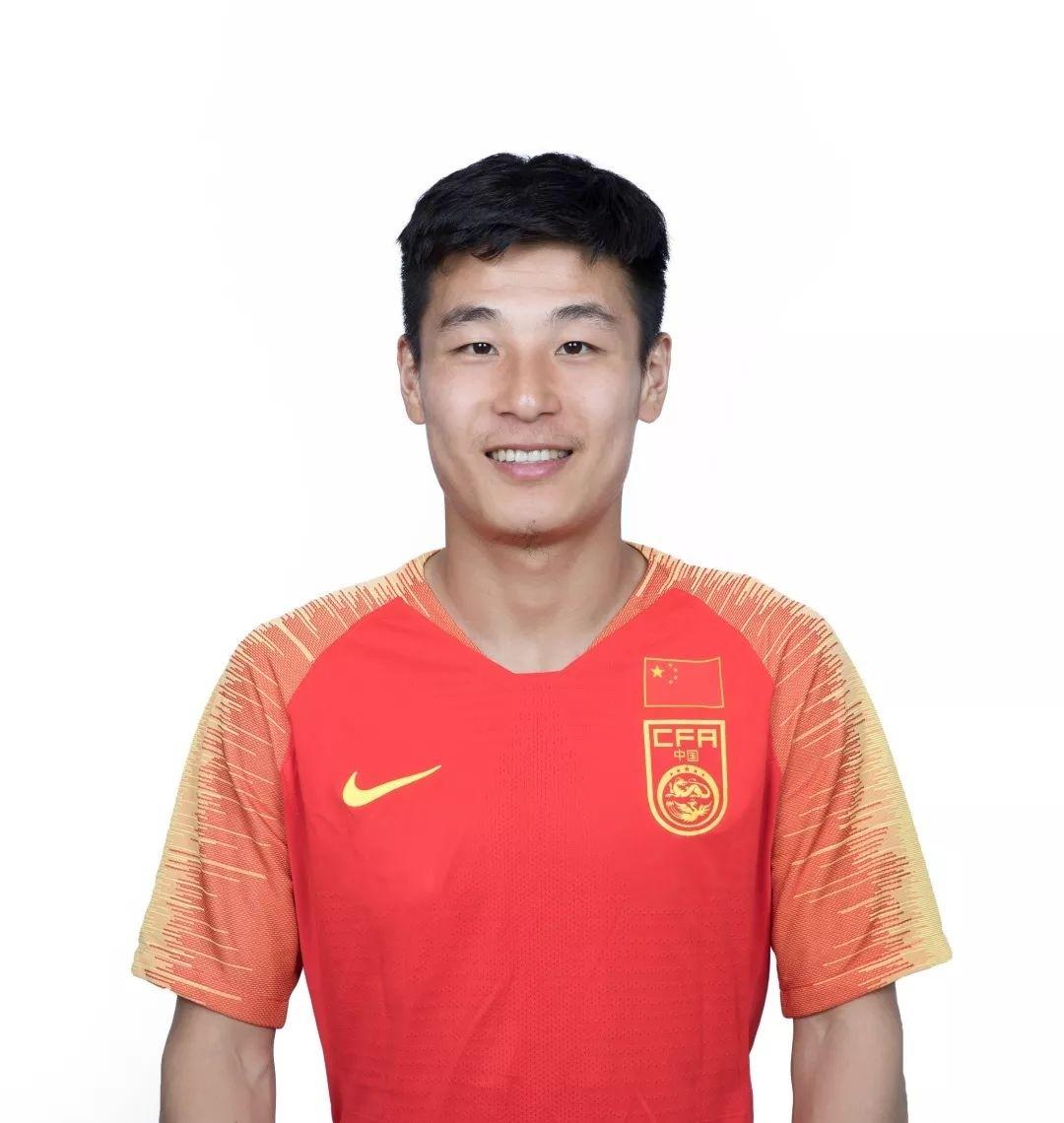 亚洲历史足球十大前锋_前锋足球亚洲历史排行榜_前锋足球亚洲历史最佳阵容